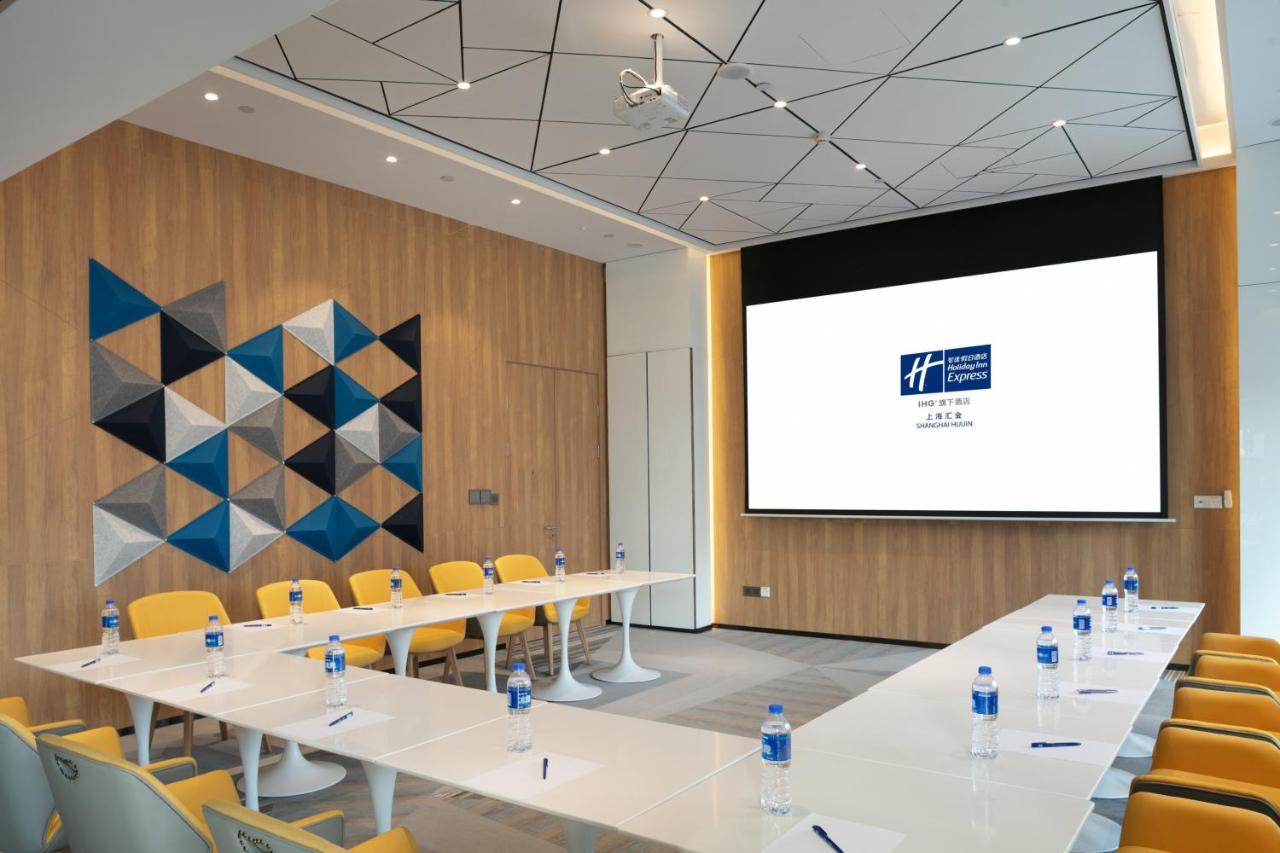 Holiday Inn Express Shanghai Huijin By Ihg Luaran gambar